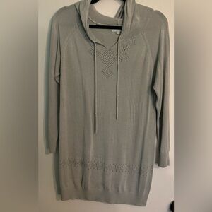 b Boutique by Evergreen Womens Hood Rayon Acrylic Cut out detail Med Gray Tunic